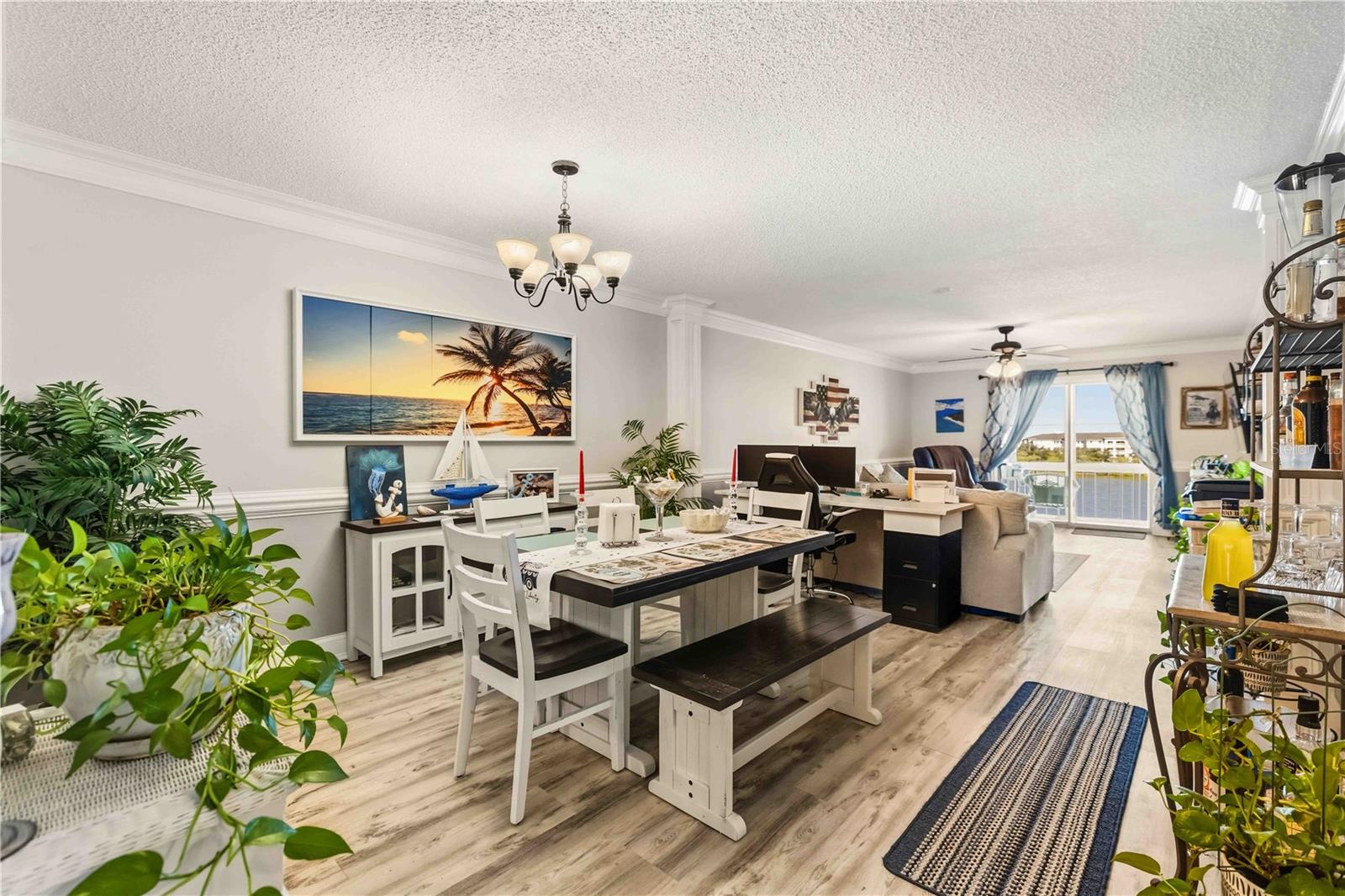 BAYSHORE ON THE LAKE APTS SEC 3 - Residential