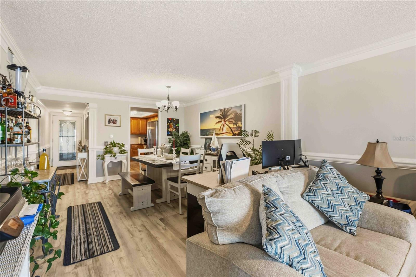 BAYSHORE ON THE LAKE APTS SEC 3 - Residential