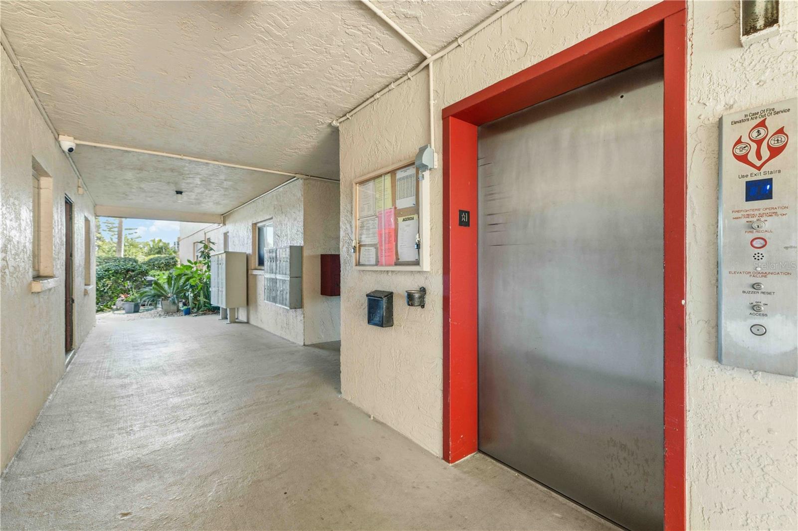 BAYSHORE ON THE LAKE APTS SEC 3 - Residential