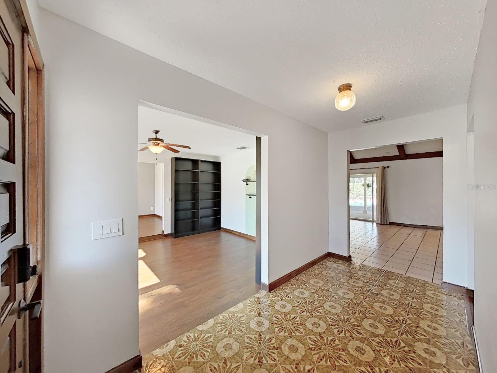 CHELSEA WOODS - Residential