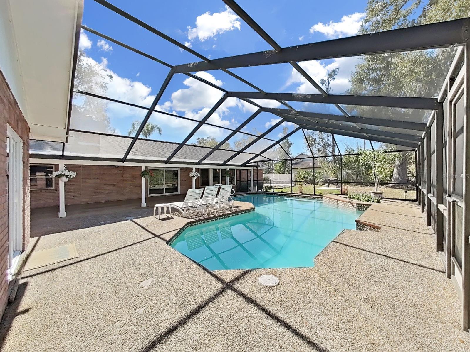 CHELSEA WOODS - Residential