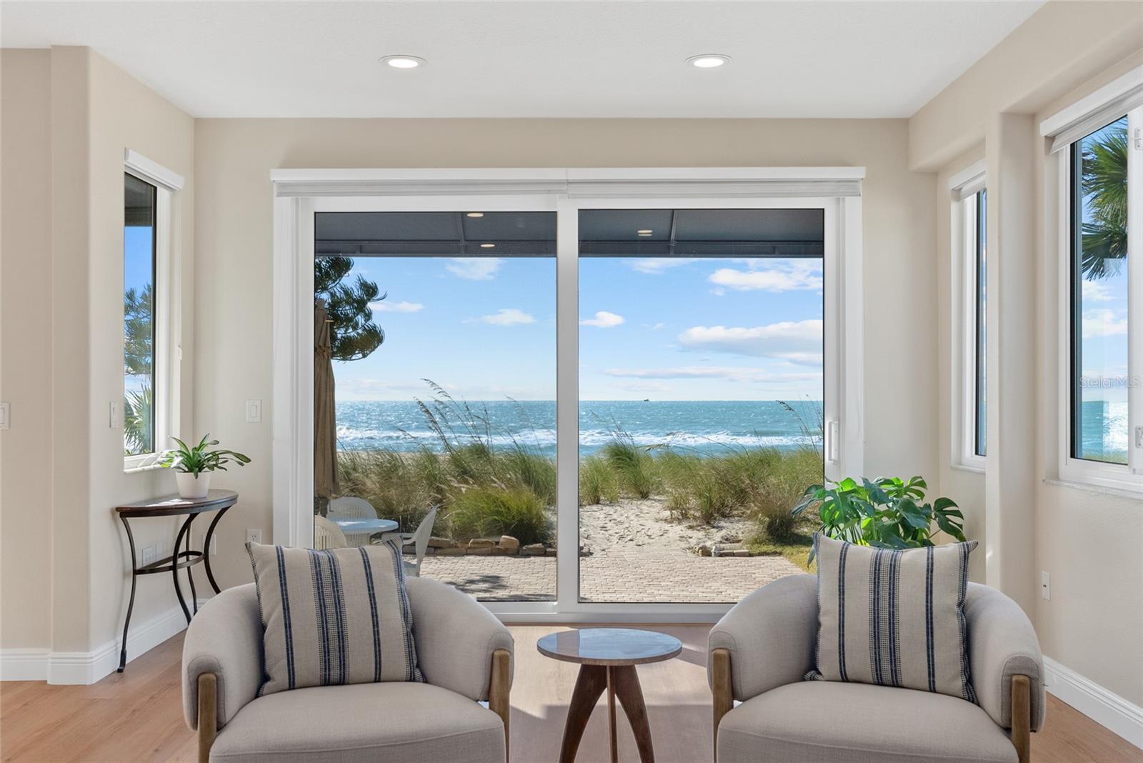 CASEY KEY - Residential