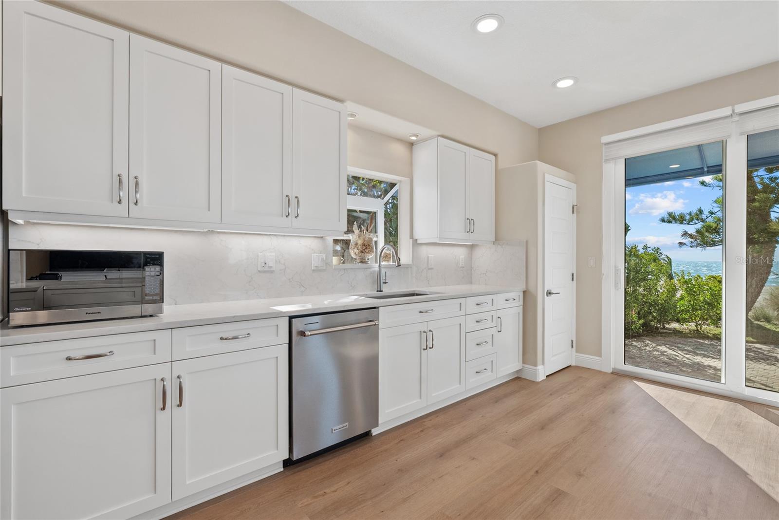 CASEY KEY - Residential