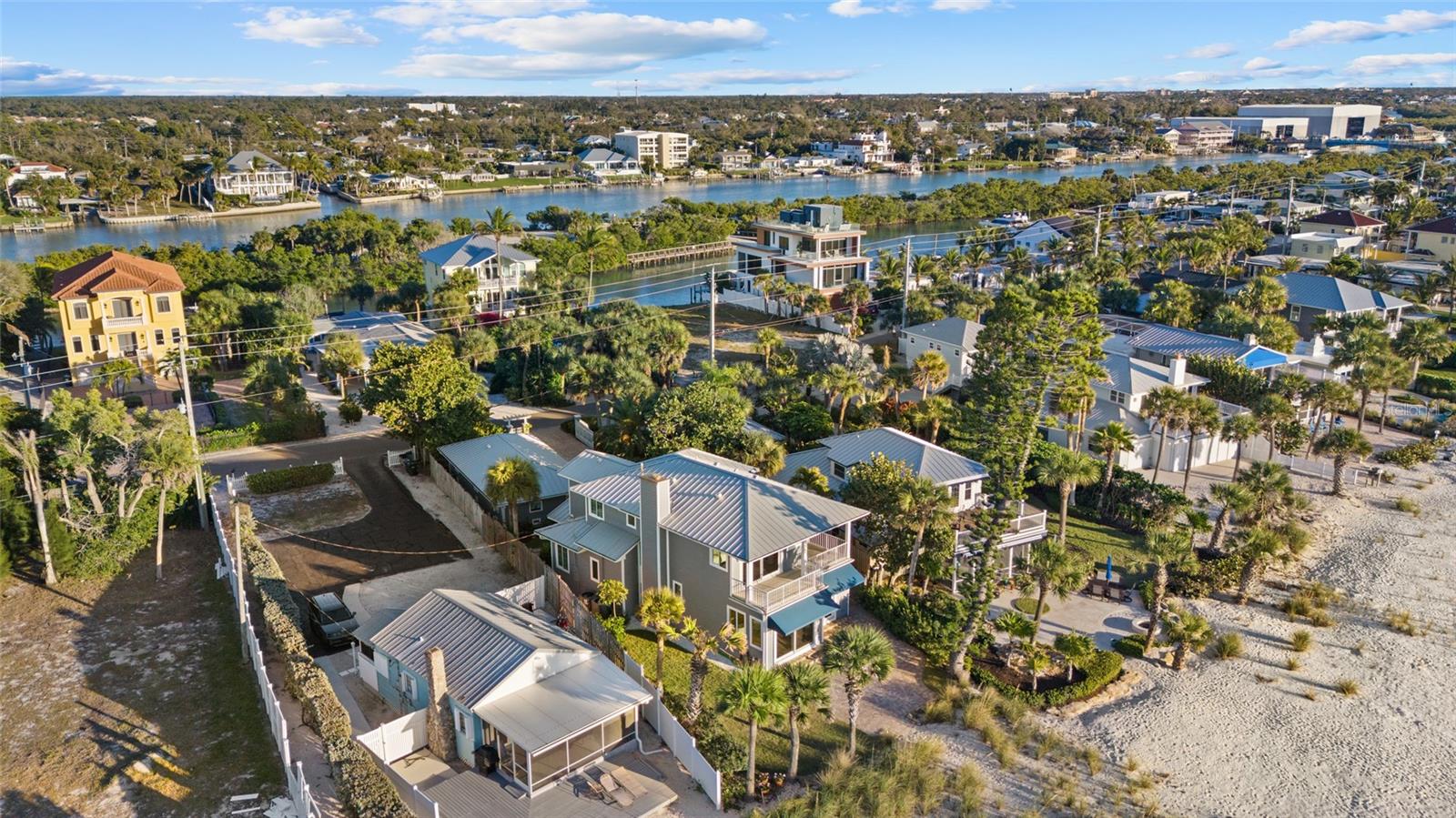 CASEY KEY - Residential
