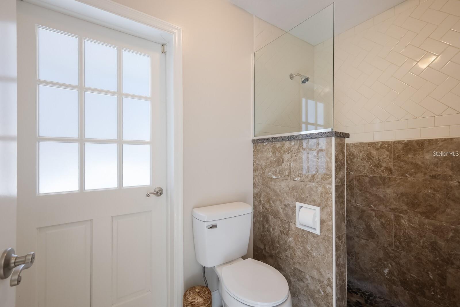 BIRD KEY SUB - Residential Lease