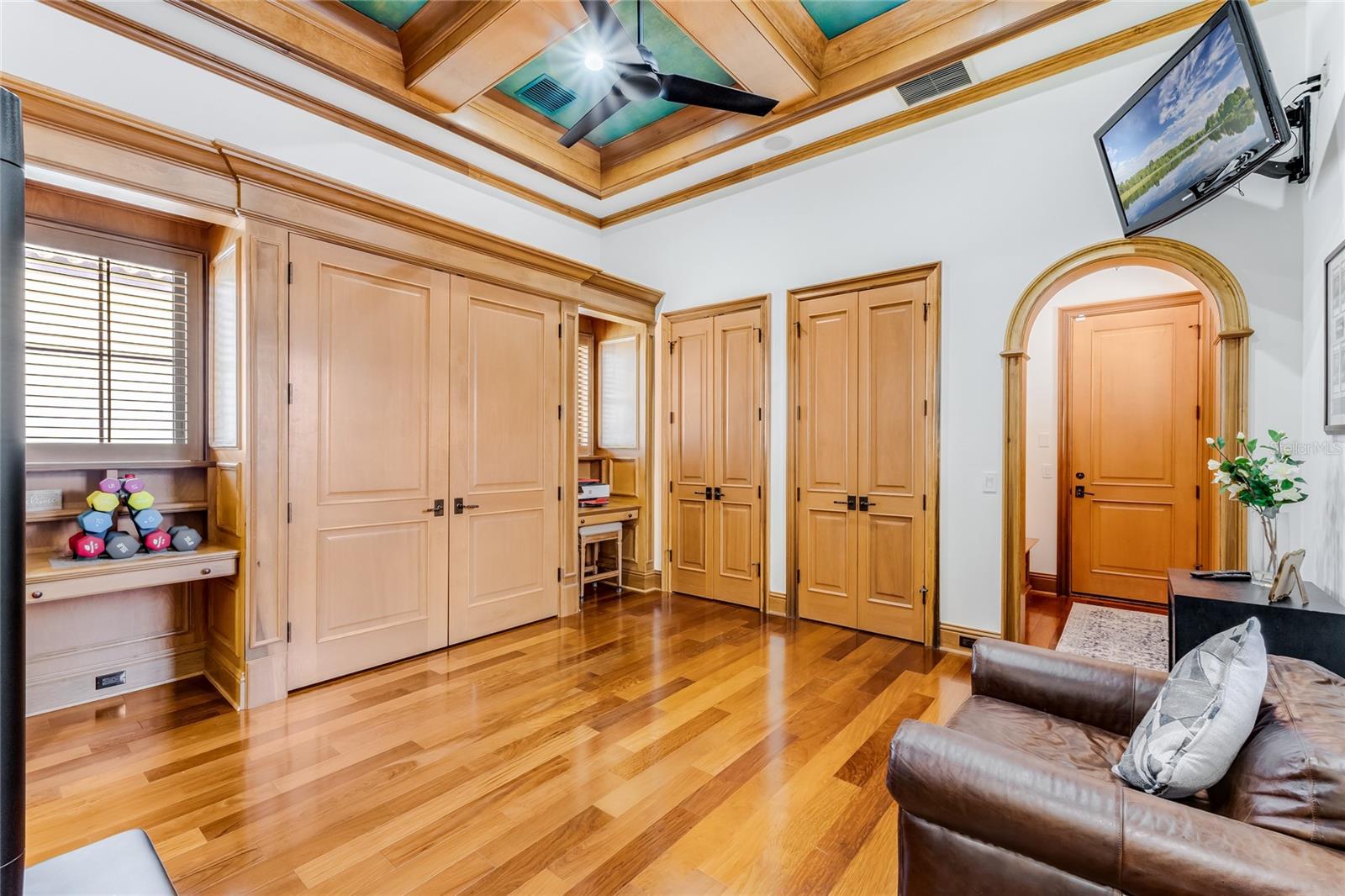 BELLA COLLINA SUB - Residential