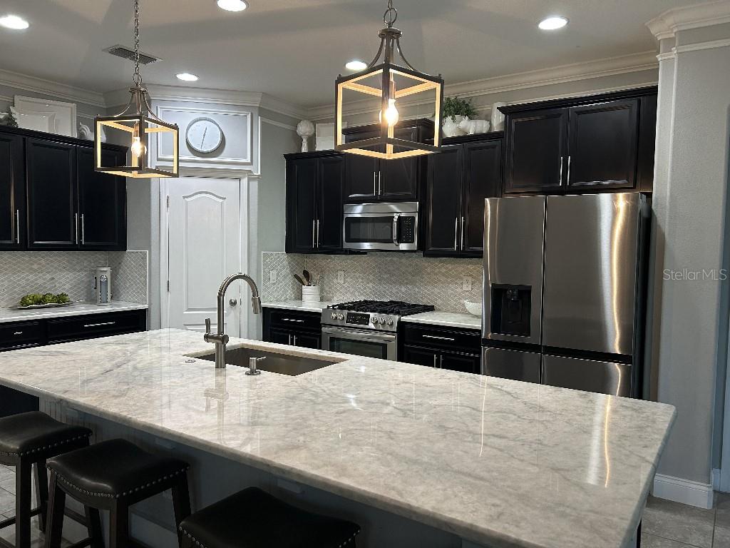 VICTORIA PARK INC 04 - Residential