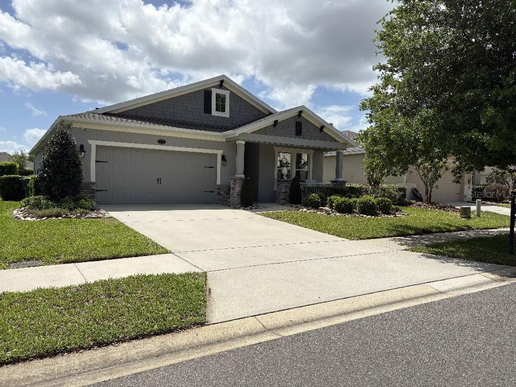 Photo of 410 E Freesia Court, Deland, FL 32724 (MLS # TB8496798)