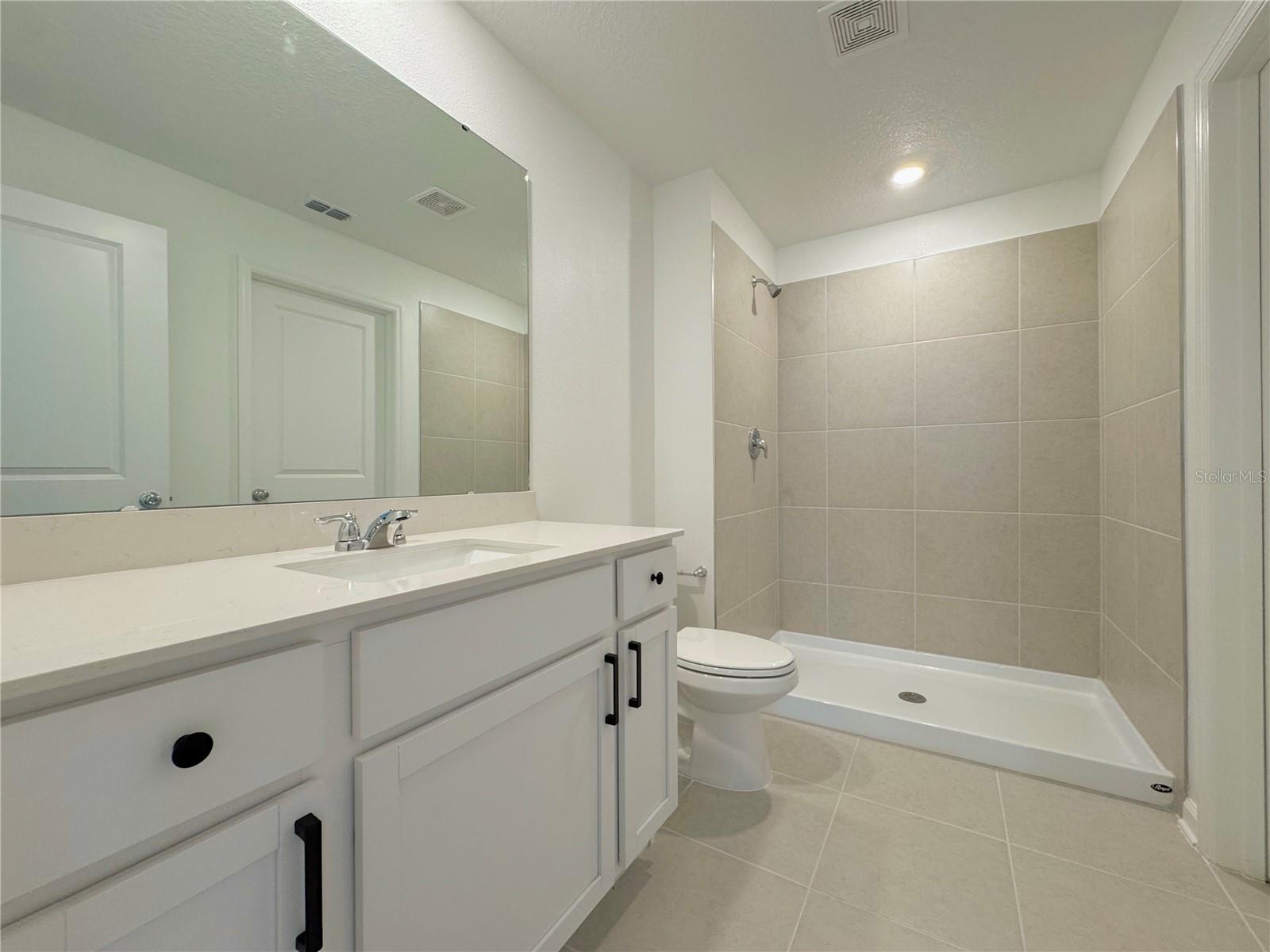 PEACE CRK RESERVE - Residential Lease