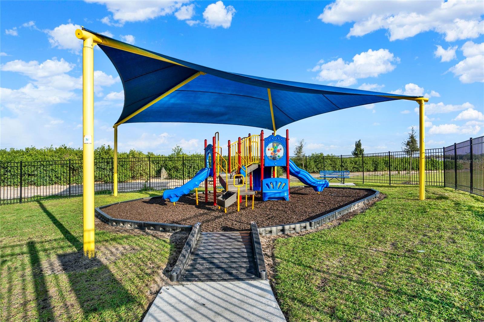 PEACE CRK RESERVE - Residential Lease