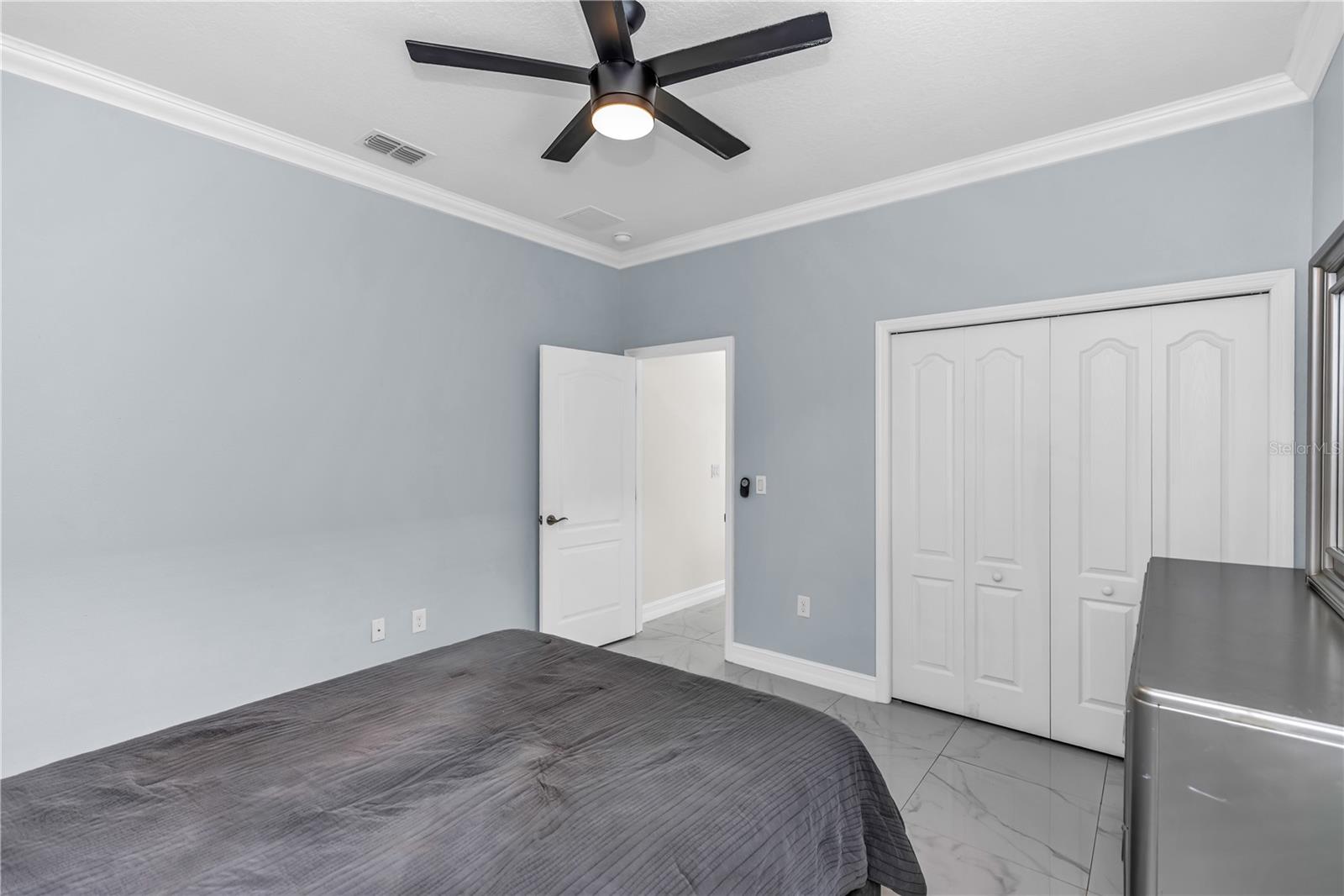 RIVIERA BELLA UN 7 - Residential