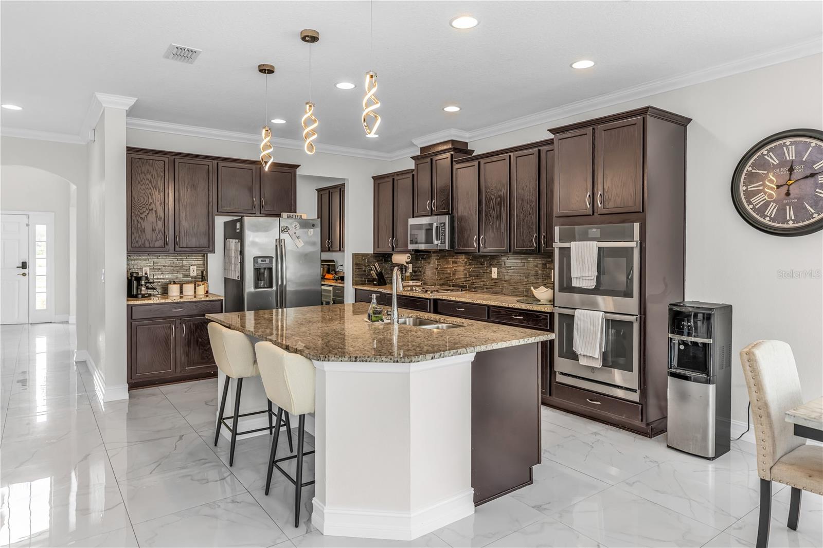 RIVIERA BELLA UN 7 - Residential