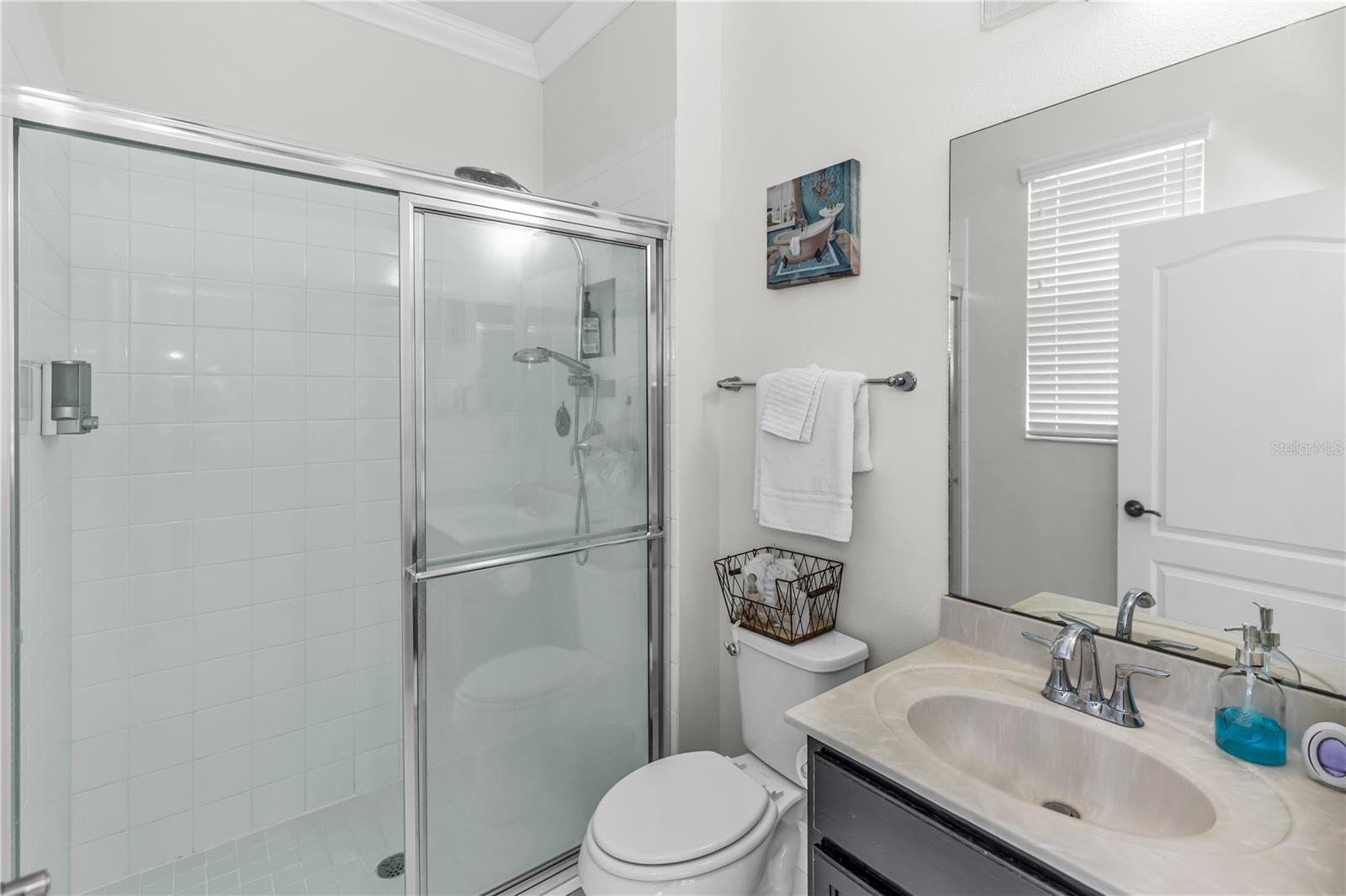 RIVIERA BELLA UN 7 - Residential