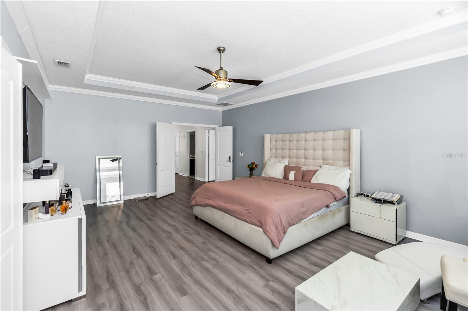 RIVIERA BELLA UN 7 - Residential