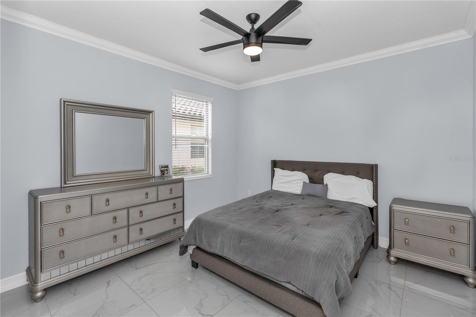 RIVIERA BELLA UN 7 - Residential