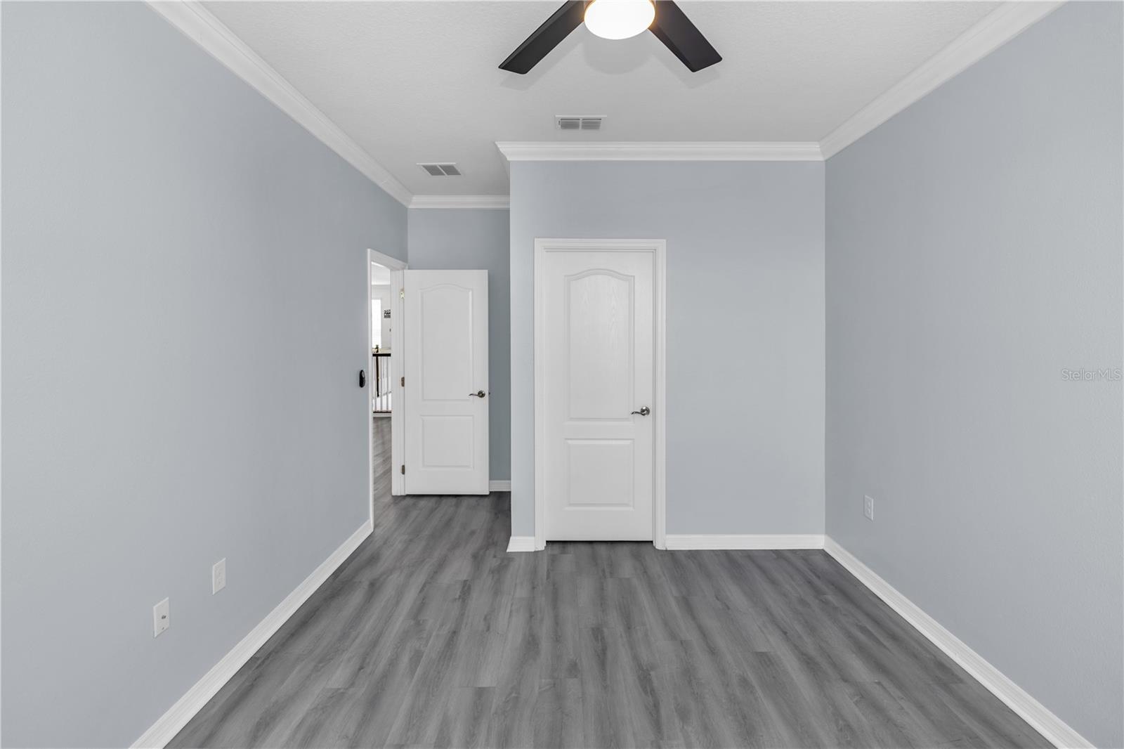 RIVIERA BELLA UN 7 - Residential