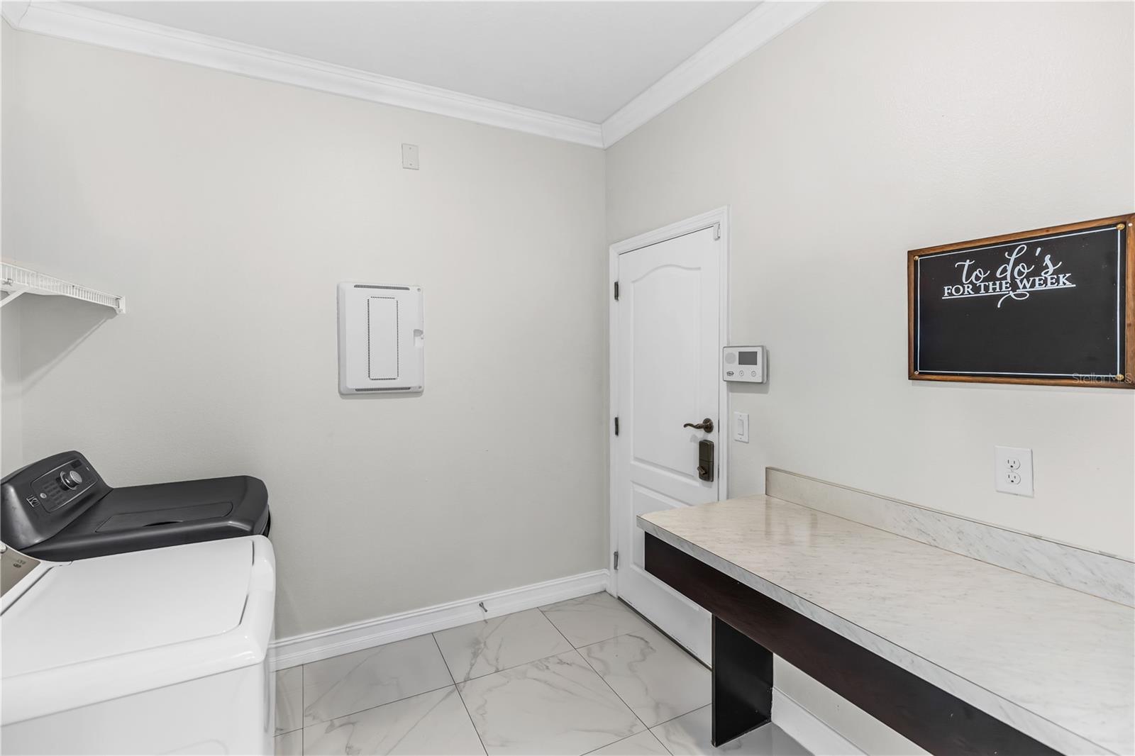 RIVIERA BELLA UN 7 - Residential