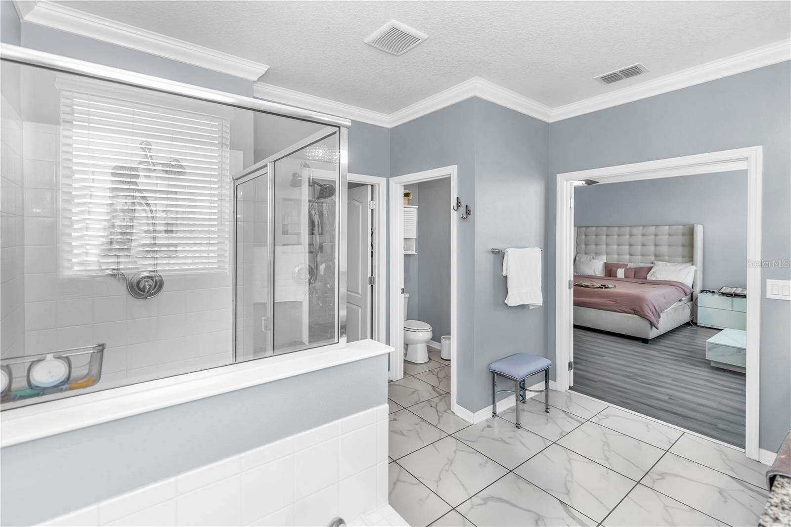 RIVIERA BELLA UN 7 - Residential