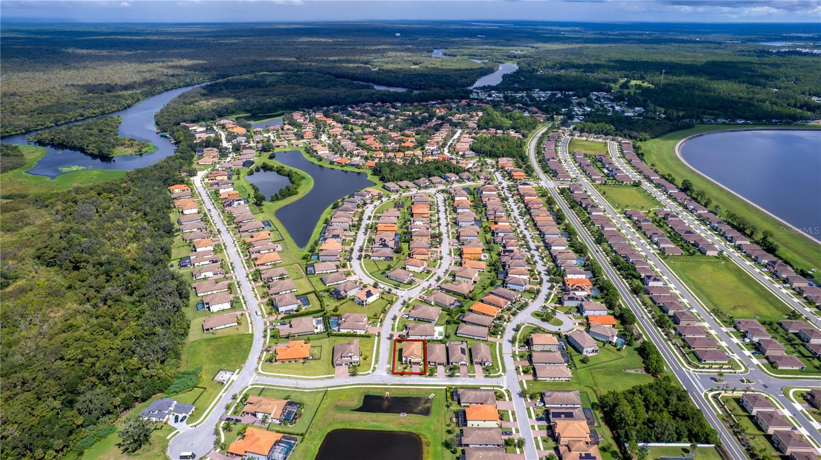 RIVIERA BELLA UN 7 - Residential