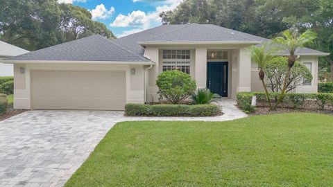 A home in LAKE MARY