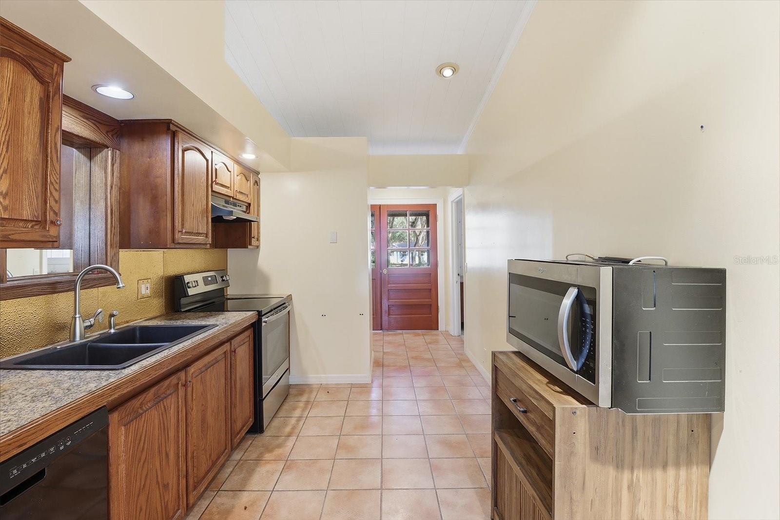 RIVER FOREST - Residential