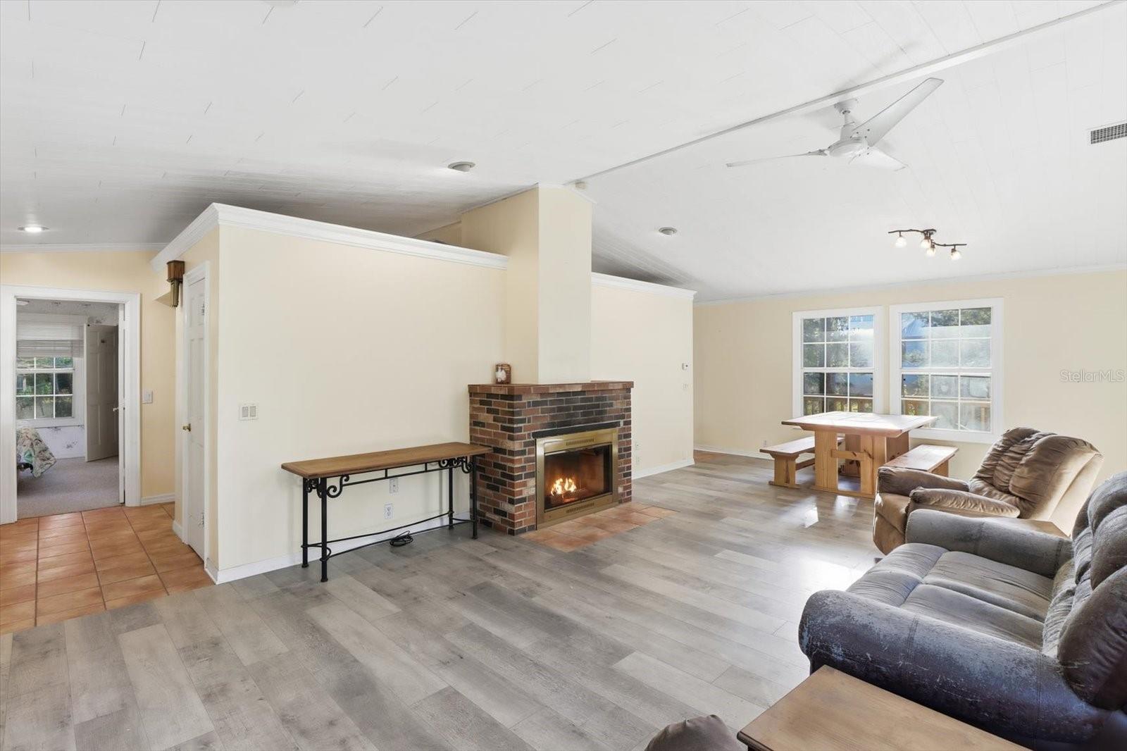 RIVER FOREST - Residential