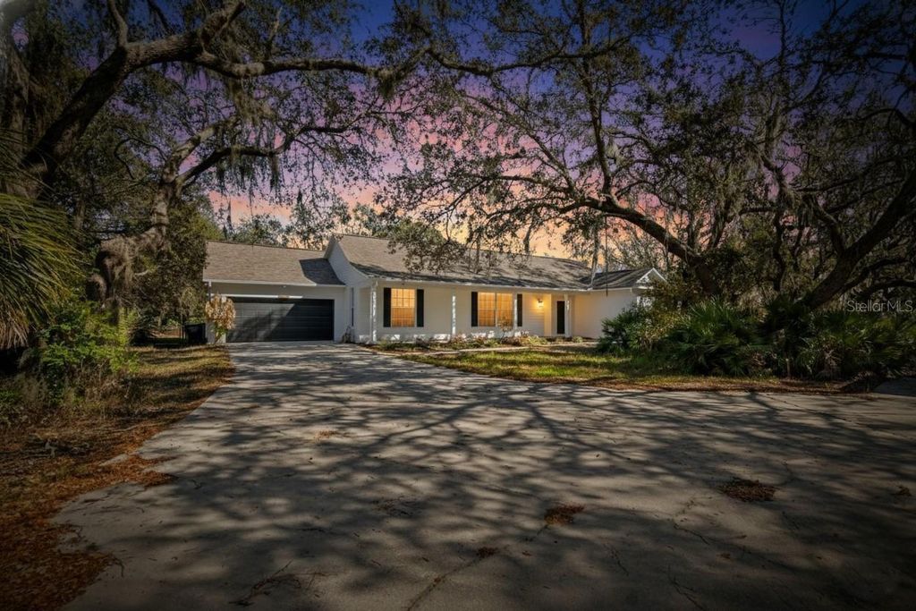 Photo of 11304 Balm Riverview Road, Riverview, FL 33569 (MLS # TB8476411)