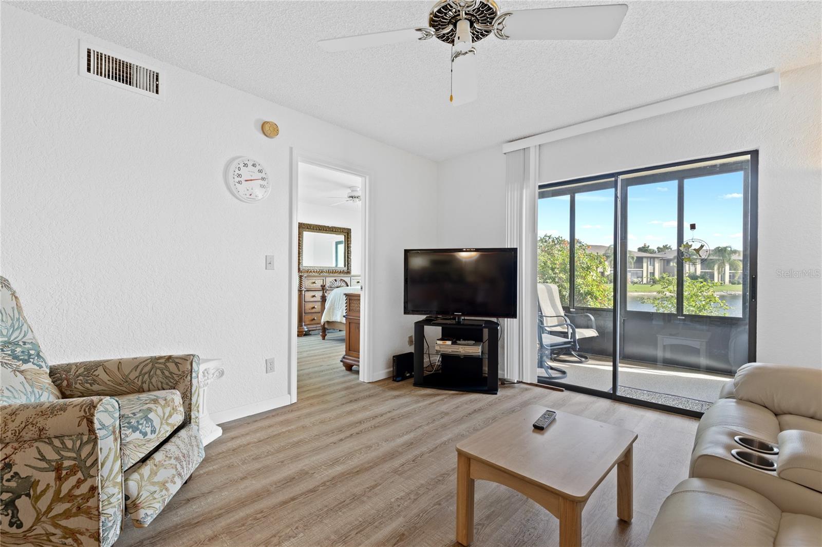 TALA LAKES PH 06 BLDG H - Residential