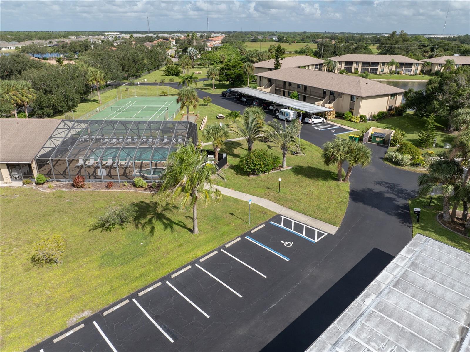 TALA LAKES PH 06 BLDG H - Residential