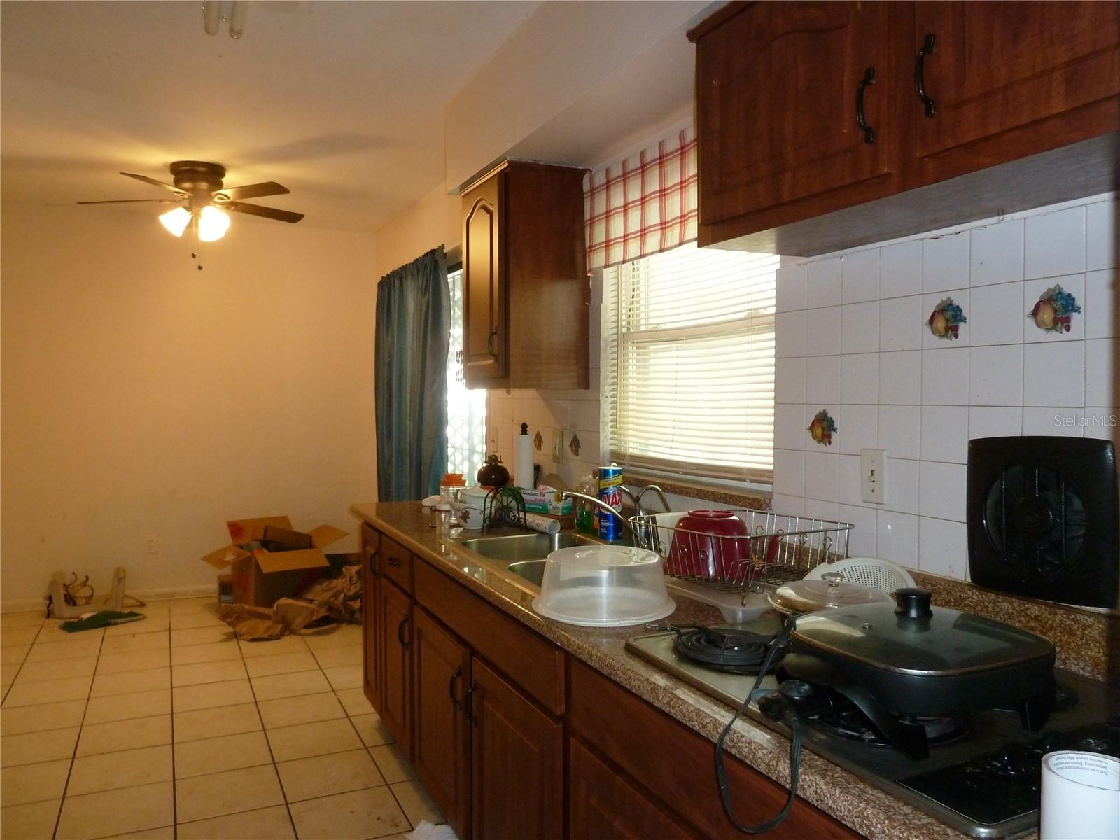 ADAMO ACRES UNIT 5 - Residential