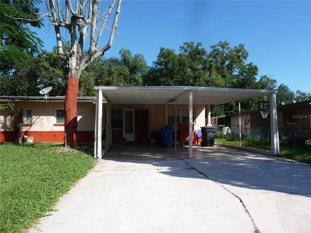 Photo of 7406 Manchester Lane, Tampa, FL 33619 (MLS # TB8439722)