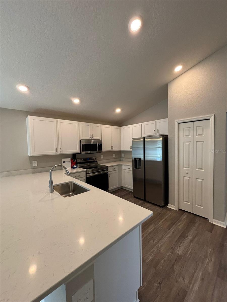 GRACELYN GRV PH 2 - Residential Lease