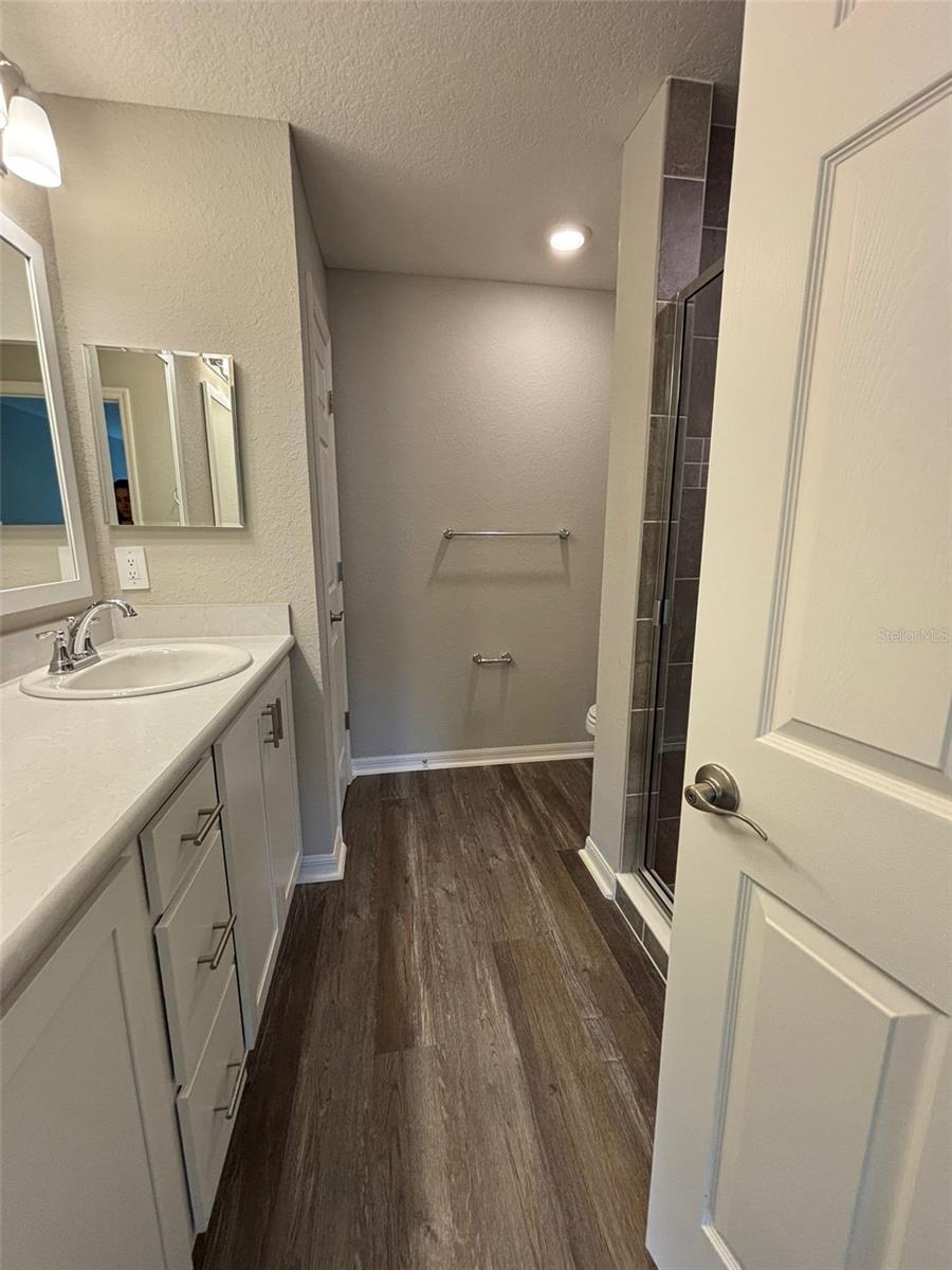 GRACELYN GRV PH 2 - Residential Lease