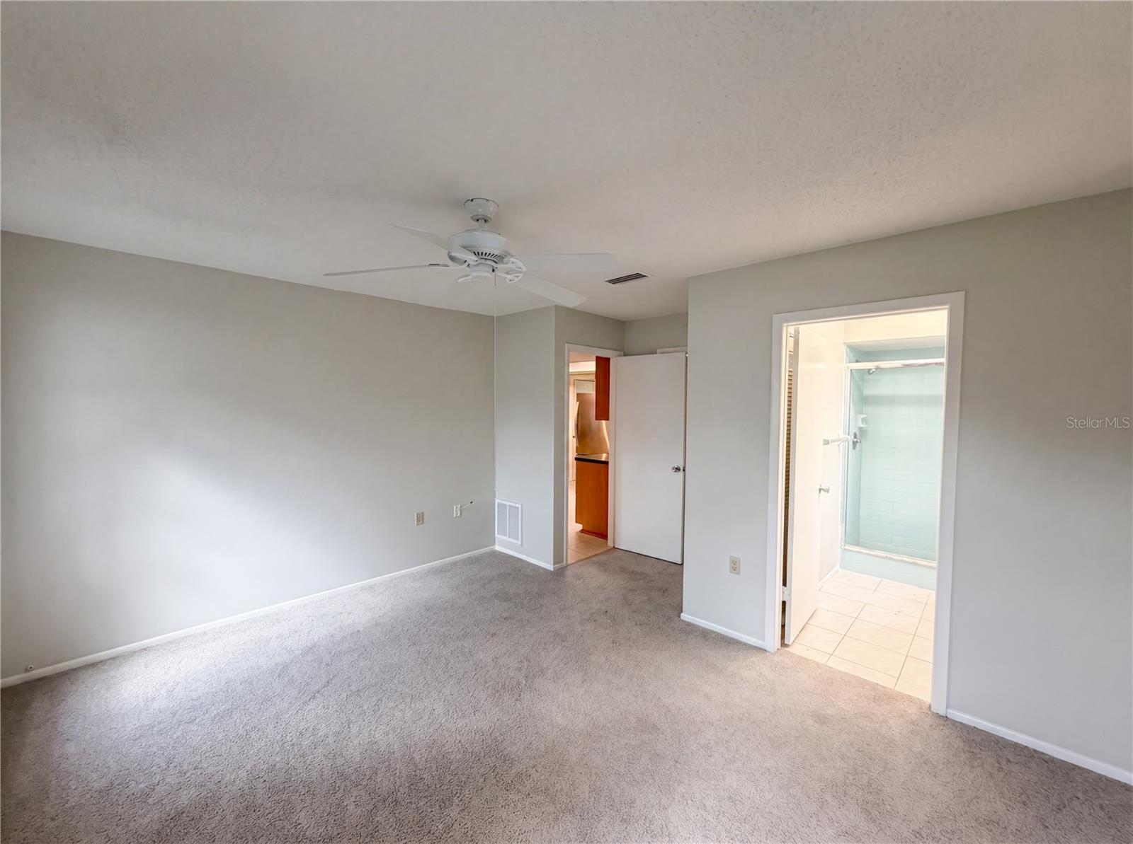 DOVE HOLLOW-UNIT I - Residential