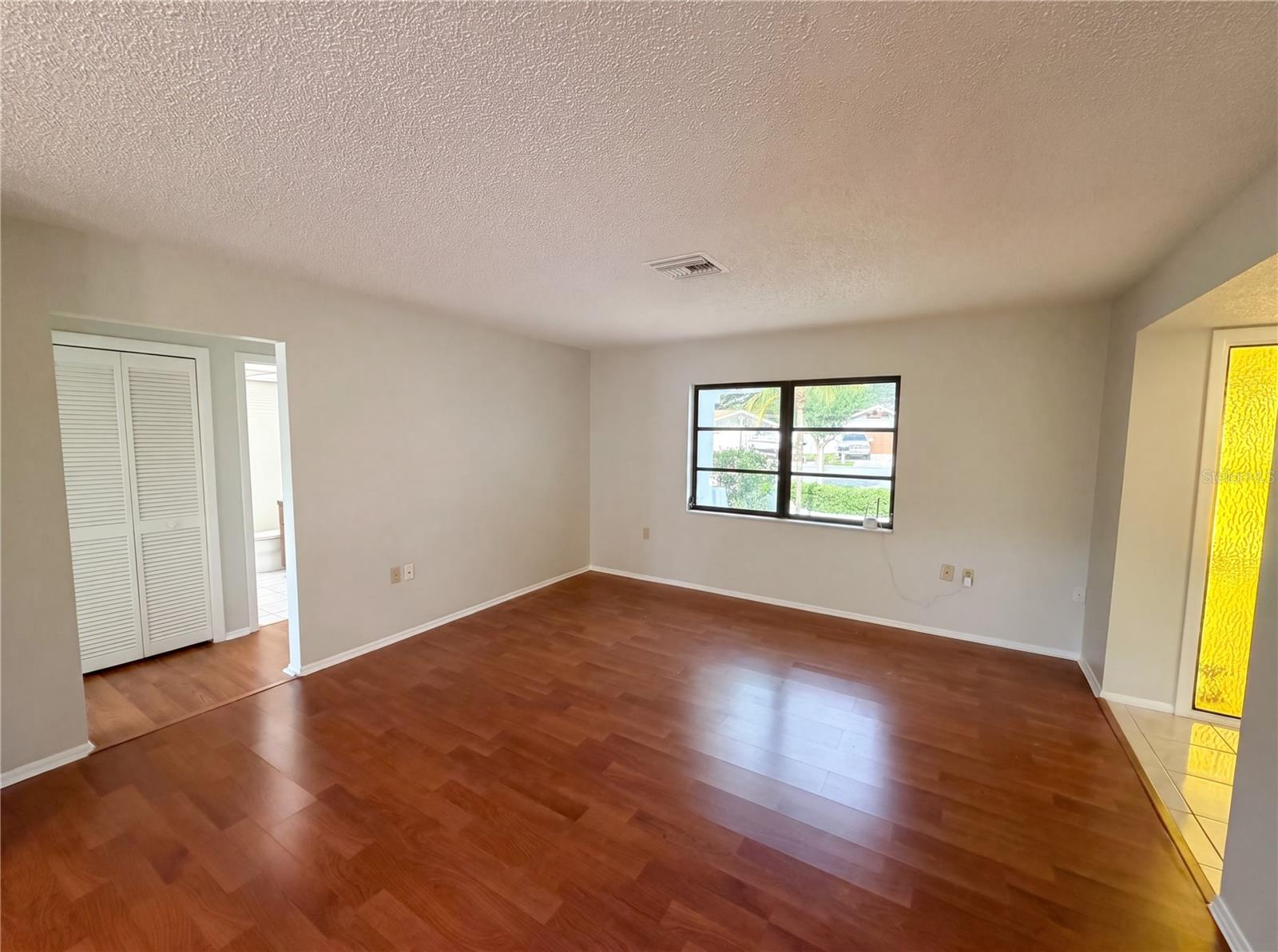 DOVE HOLLOW-UNIT I - Residential