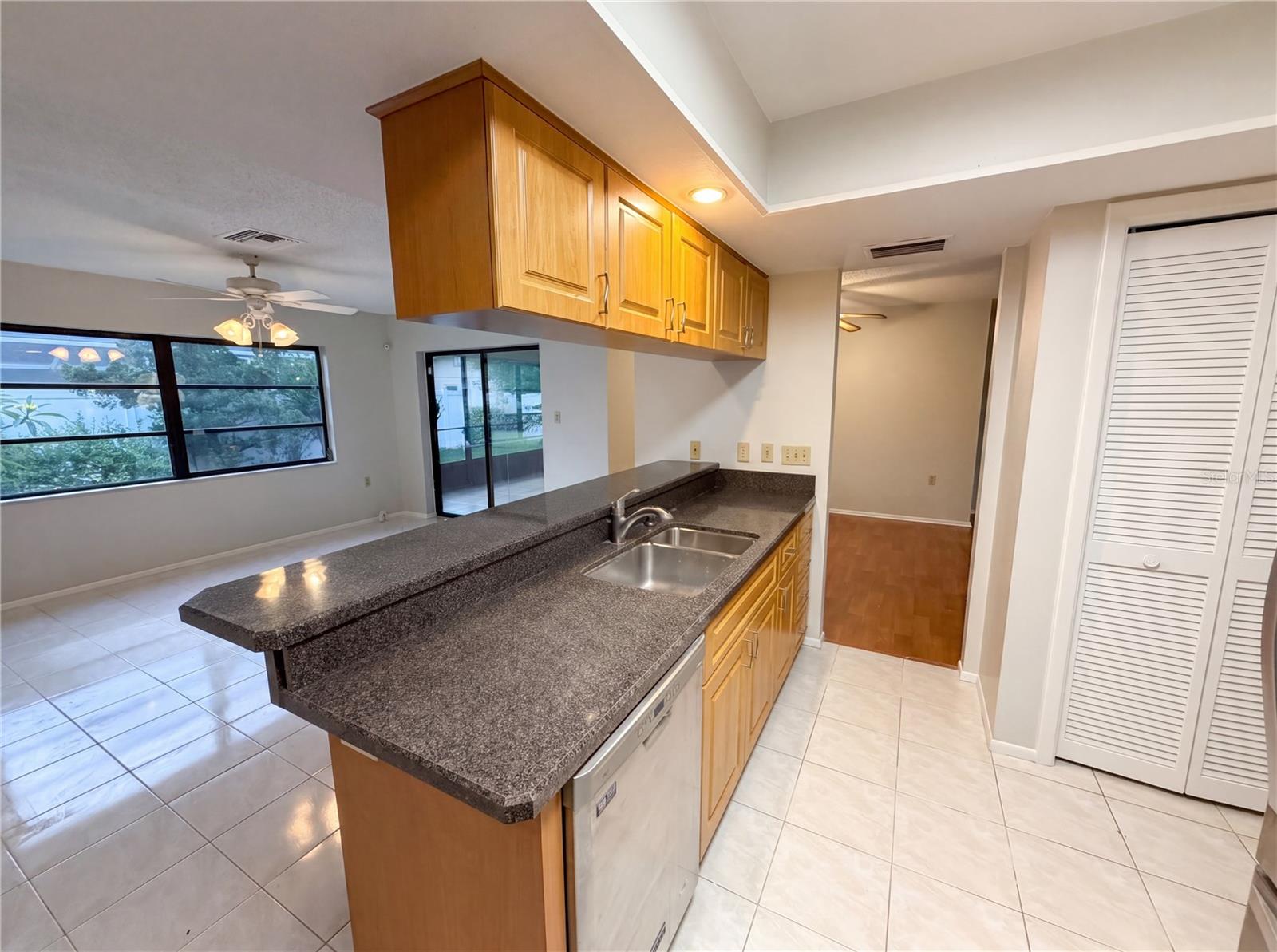 DOVE HOLLOW-UNIT I - Residential