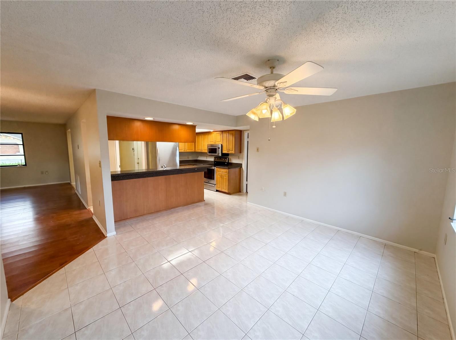 DOVE HOLLOW-UNIT I - Residential