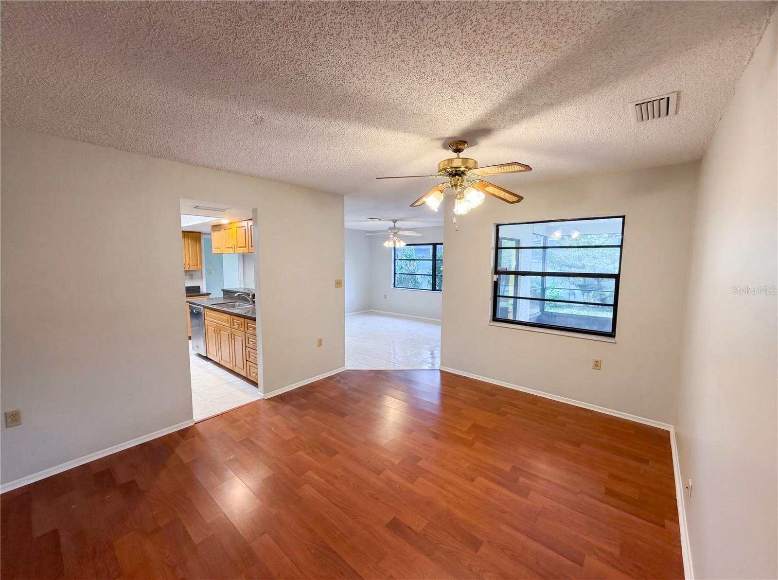 DOVE HOLLOW-UNIT I - Residential