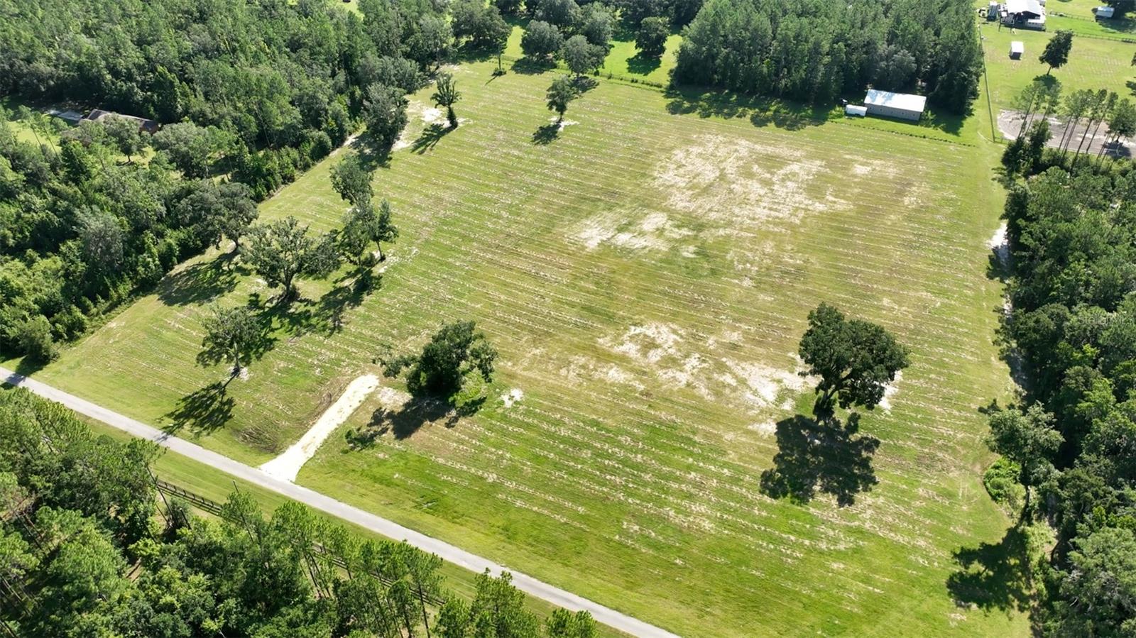 LONG POND PLANTATION - Land