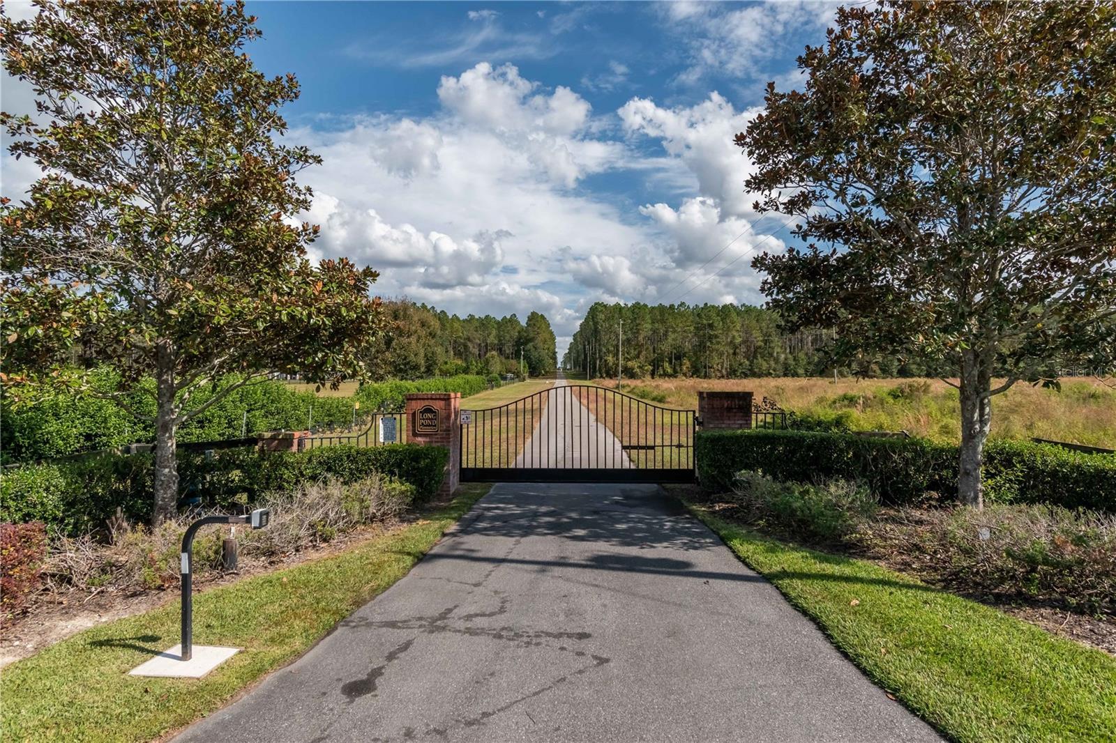 LONG POND PLANTATION - Land