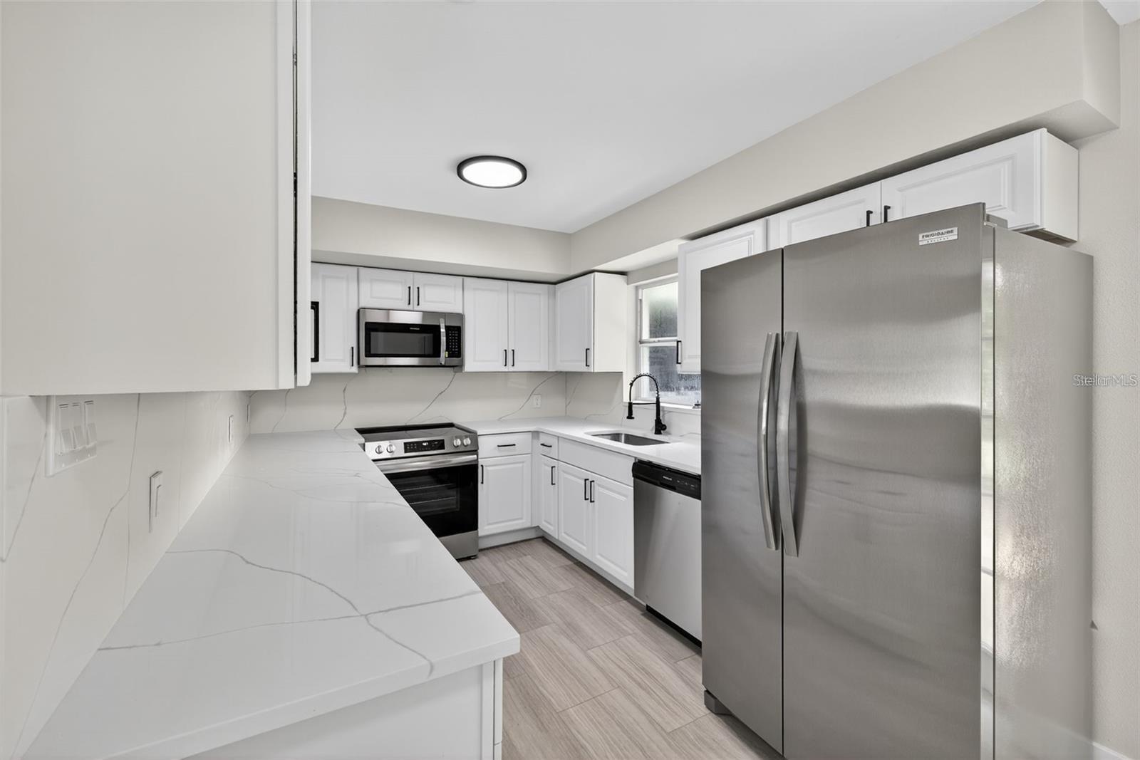 OLDSMAR COUNTRY CLUB ESTATES SEC 2 - Residential