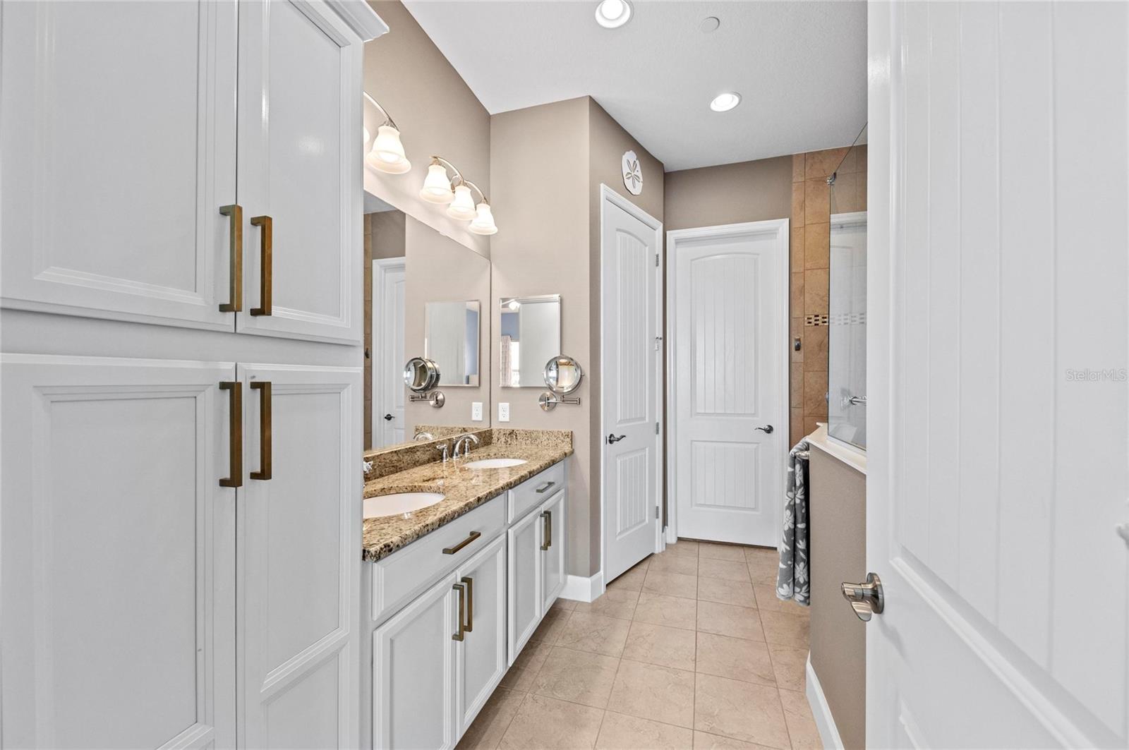 HARBOUR ISLE PH 9 & MANGROVE WALK PHASE II - Residential