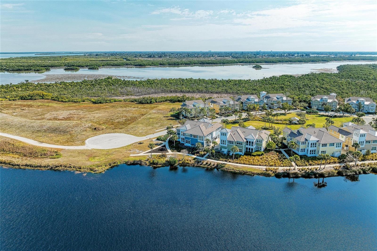 HARBOUR ISLE PH 9 & MANGROVE WALK PHASE II - Residential