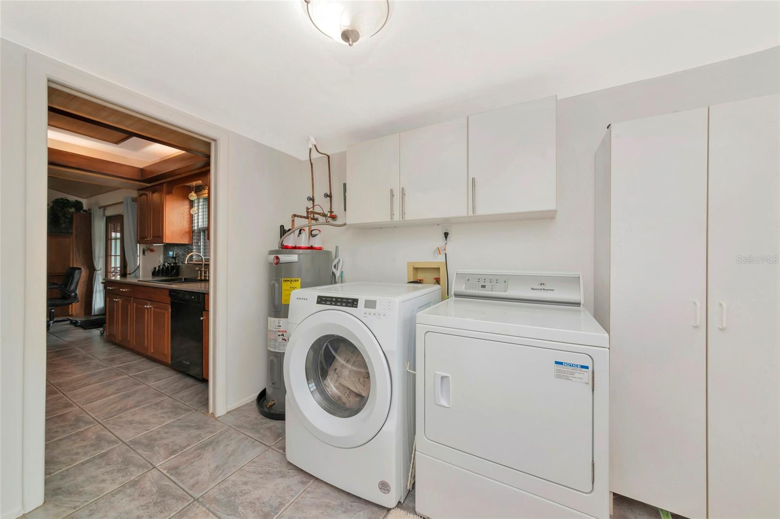 SOUTH VENICE - Residential