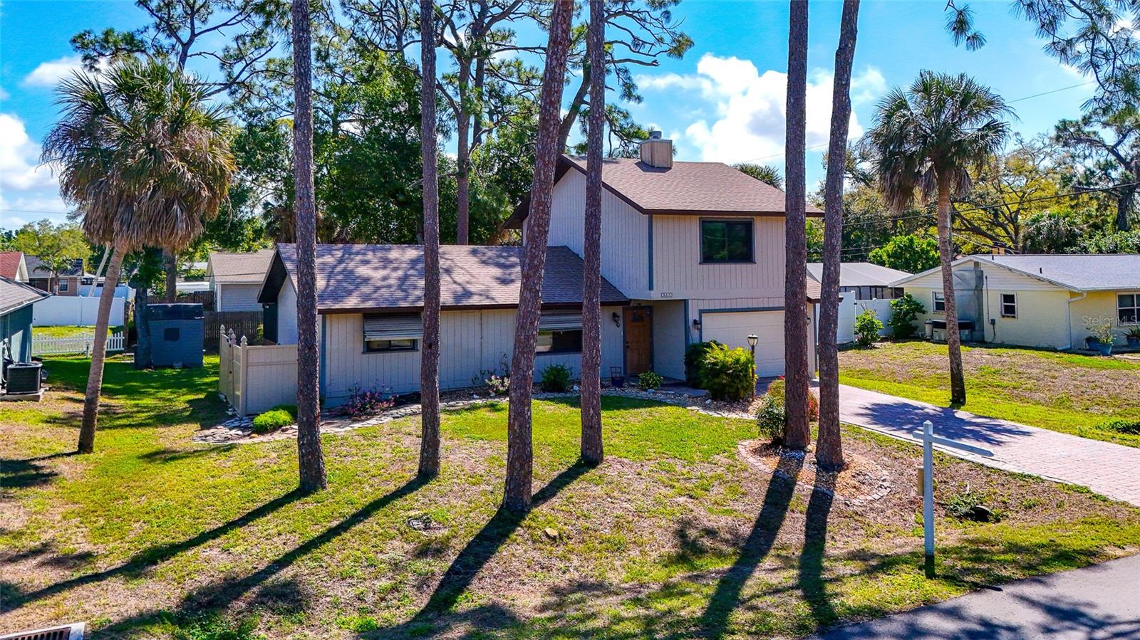 SOUTH VENICE - Residential