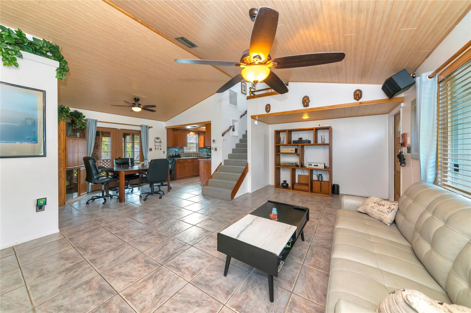 SOUTH VENICE - Residential