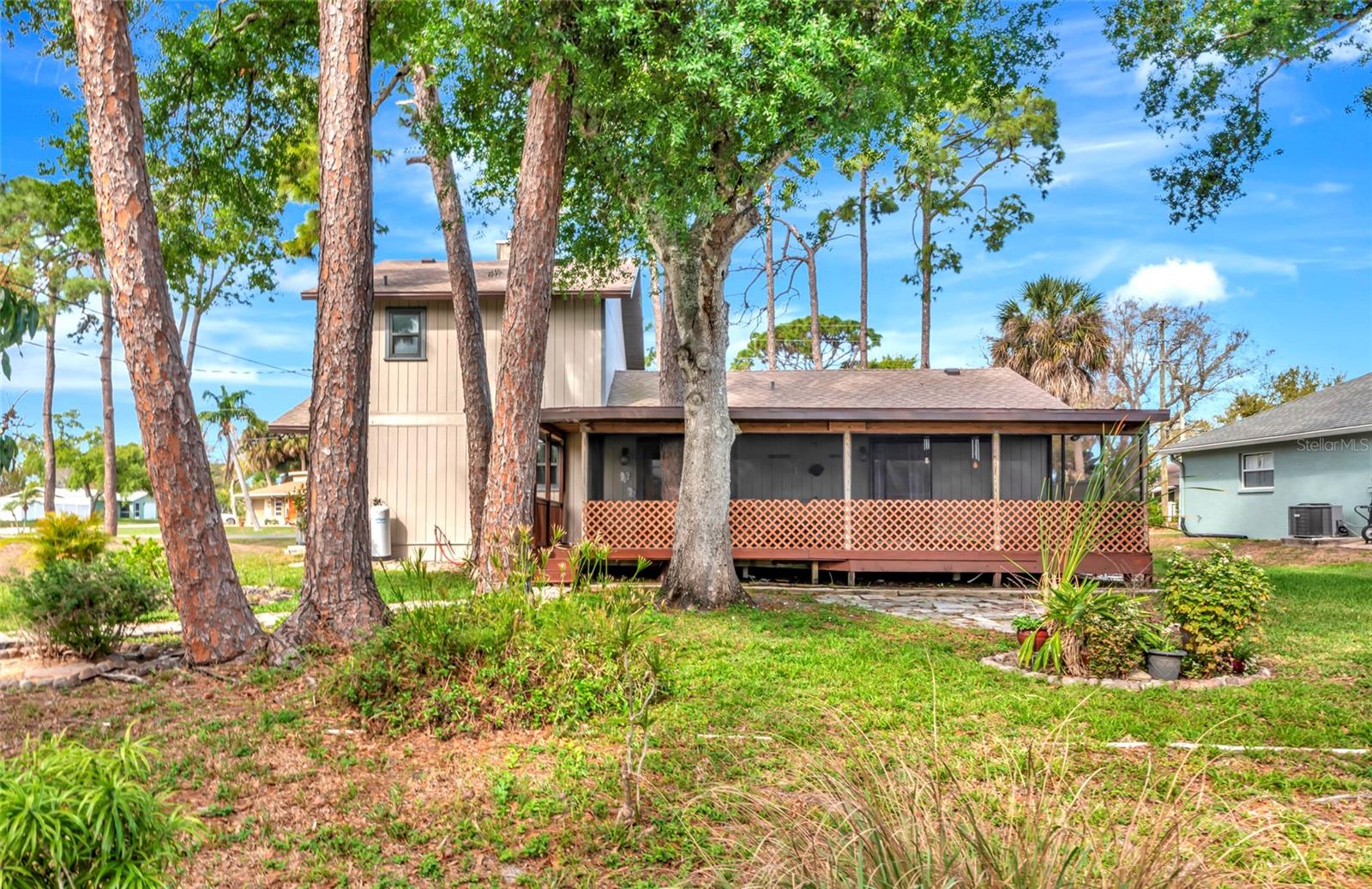 SOUTH VENICE - Residential