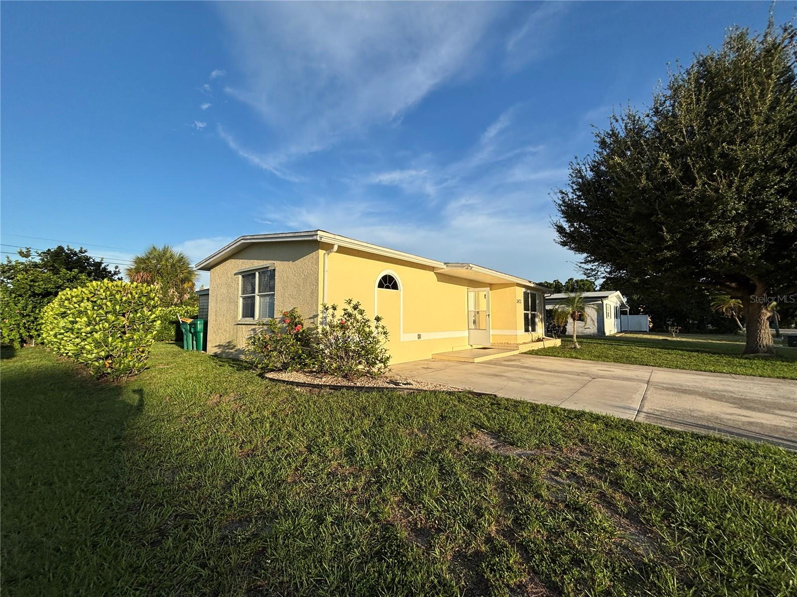 2472 PICNIC STREET