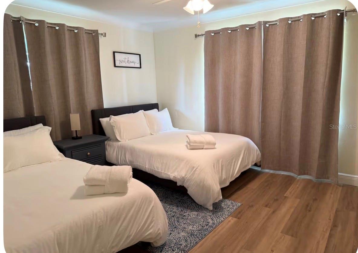 BEE RDG FARMS SUB - Residential