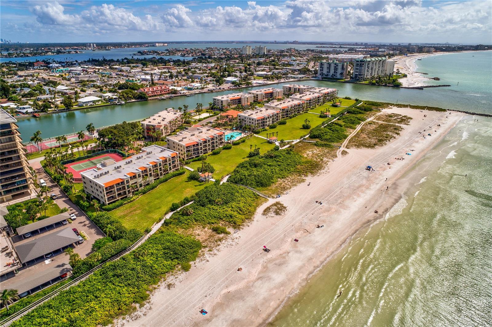 7564 BAYSHORE DRIVE 207